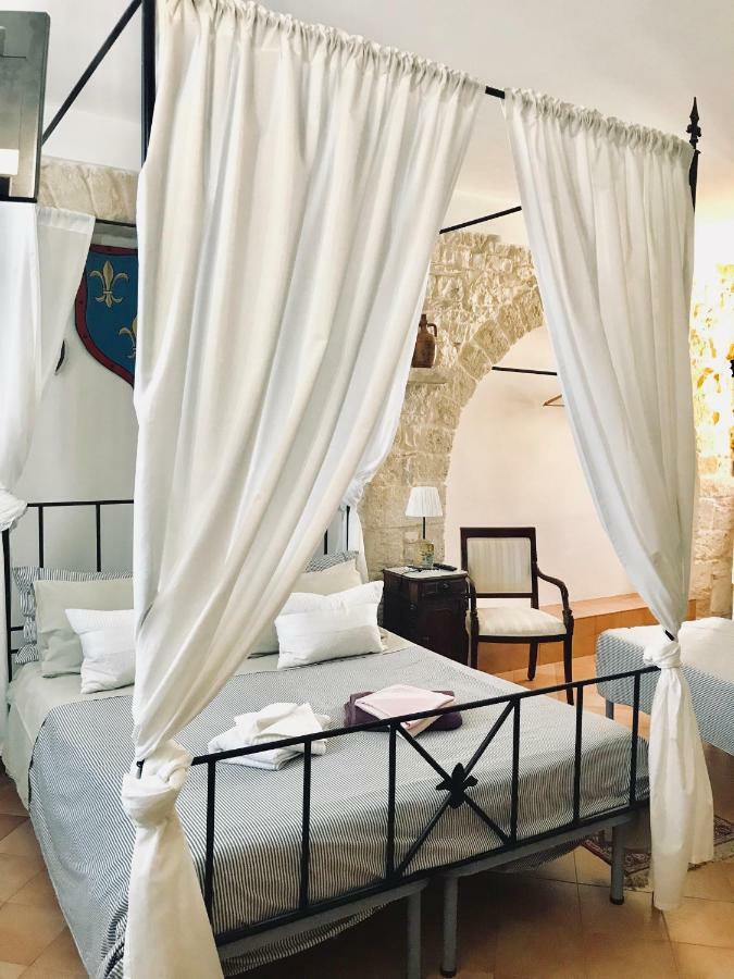 Bed and Breakfast La Torre Storica Bitonto Exterior foto
